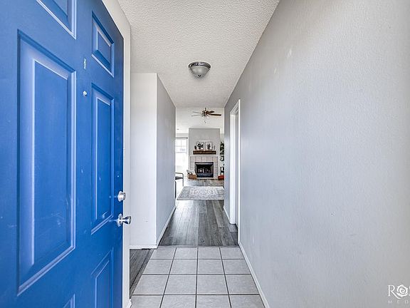 5th image of 1215 Wallace Ln