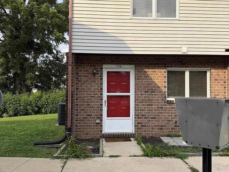 138 Alice Ann St #136 — Photo 2