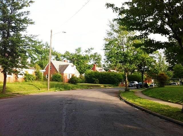 2nd image of 3417 Danbury Rd
