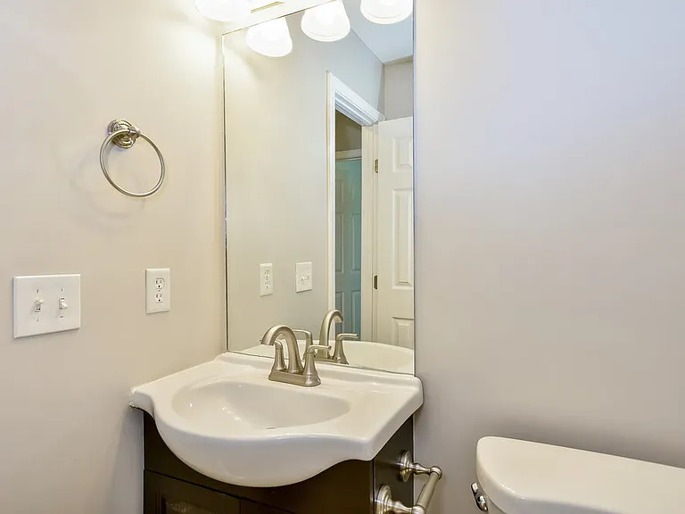 535 Wildwood Dr — Photo 15