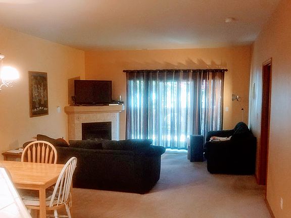 4th image of 729 Hanford St