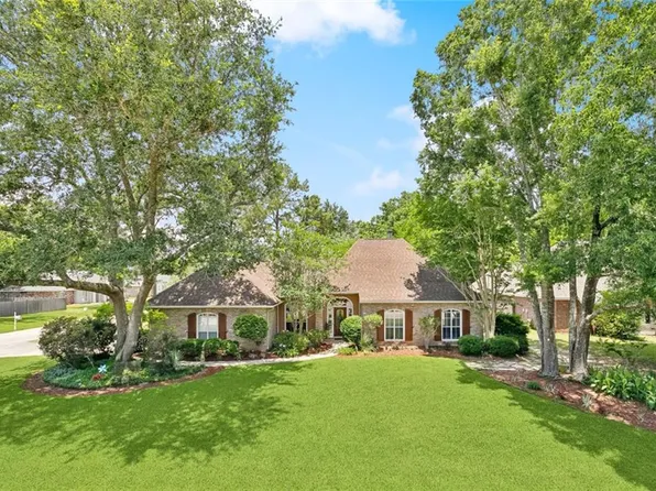 210 Westwood Dr, Mandeville, LA 70448