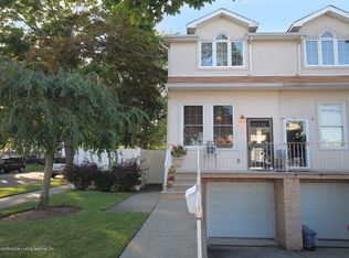 467 Amherst Ave, Staten Island, NY 10306