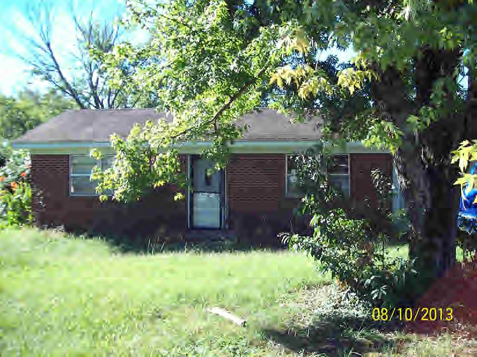 2nd image of 8811 Green Point Dr