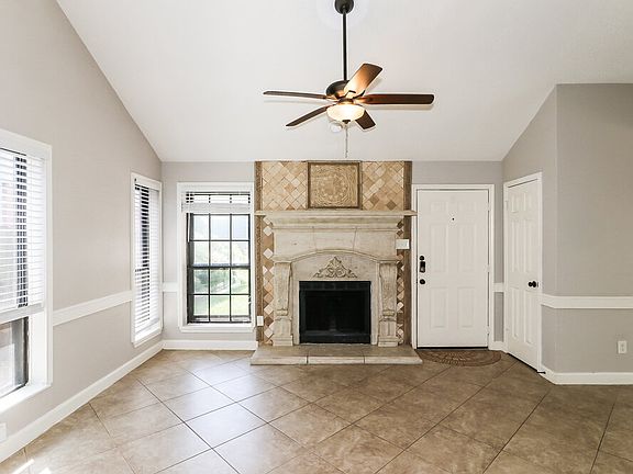 4th image of 4210 Hawk Meadow Dr