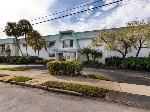 3100 Hartford St N APT 125, Saint Petersburg, FL 33713