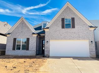 155 Dogwood Spring Dr, Oakland, TN 38060