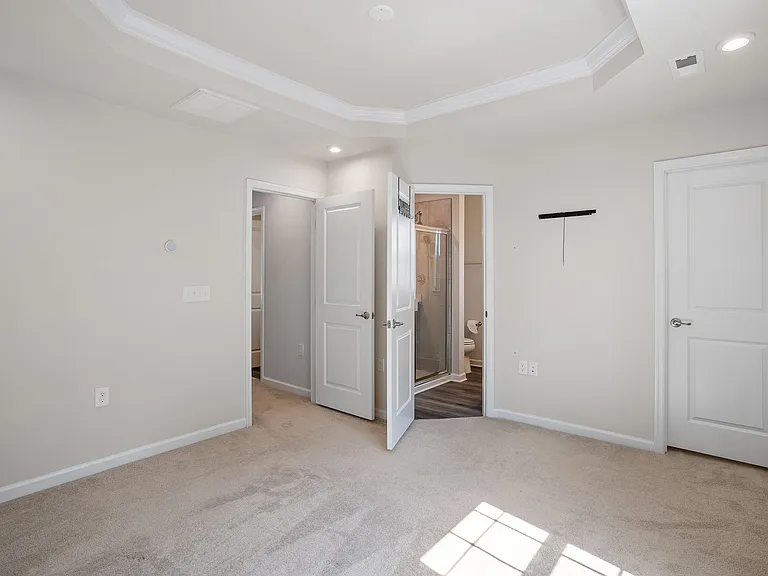 915 Romeria Dr — Photo 22