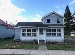 8822 State Rd, Colden, NY 14033