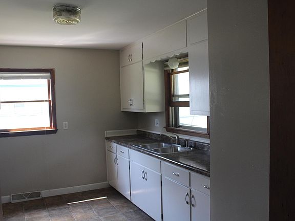 4th image of 1432 Liberty Ln #1432