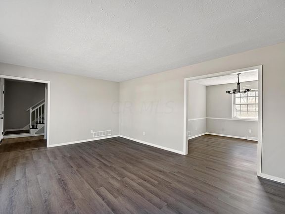 3rd image of 11781 Willow View Ct