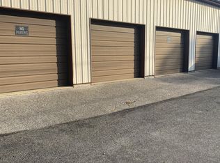 4 Car Garage With Lift East Broadway #267-1, Red Lion, PA 17356