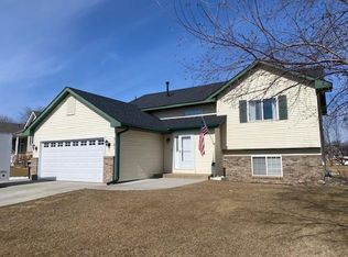 3101 199th St W, Farmington, MN 55024