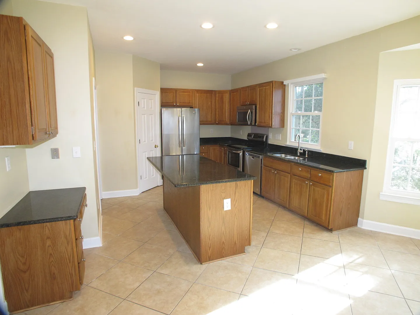 Charming, 2 Story Home Located in the Providence Commons Community! — Photo 4