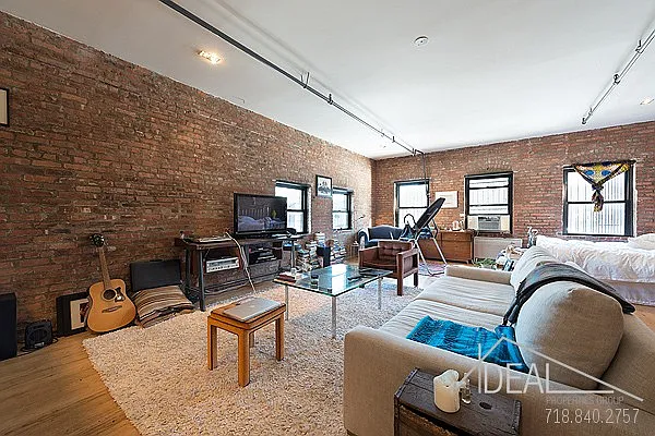 Rented by Ideal Properties Group | media 2