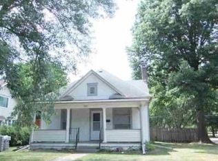 723 N 12th St, Beatrice, NE 68310