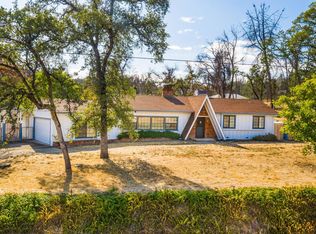 10080 Victoria Dr, Redding, CA 96001