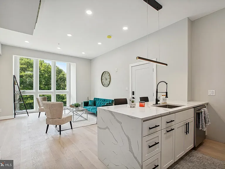 2213 M St NE #13 — Photo 8
