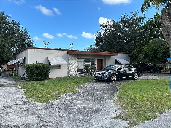 3rd image of 10101 NW 26th Avenue