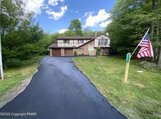 4501 Briarcliff Ter, Tobyhanna, PA