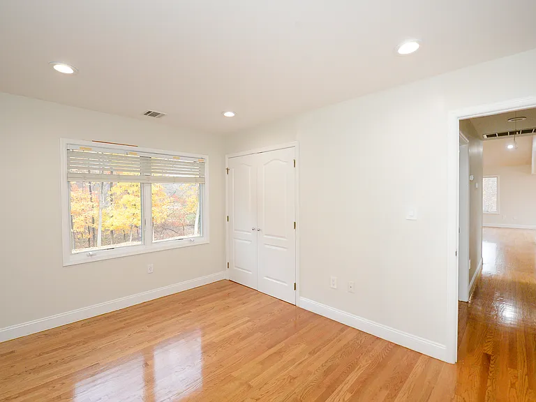 43 Union St #20 — Photo 19