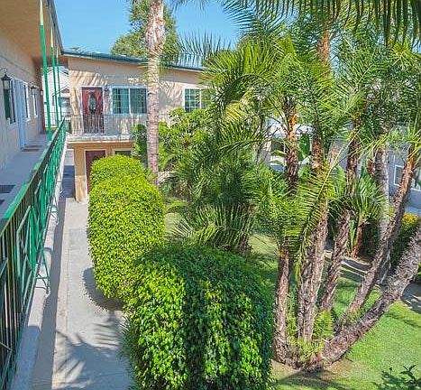 2nd image of 276 S Sierra Madre Blvd APT 20