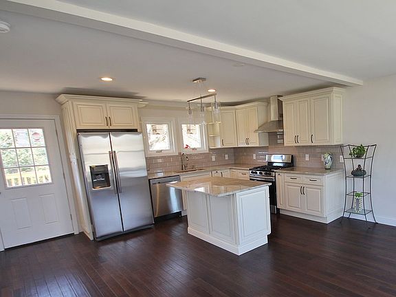 Custom  Kitchen
