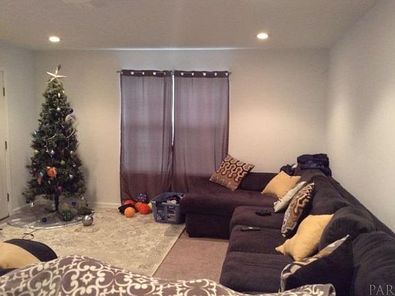 5th image of 8505 Pond Ave