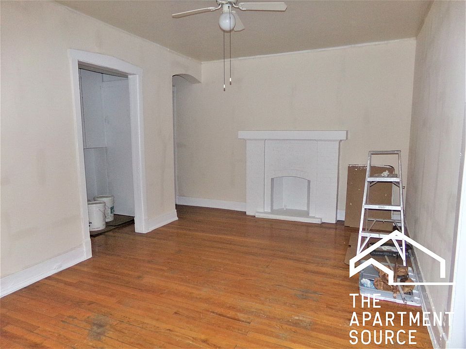 1st image of 6532 N Lakewood Ave APT 1