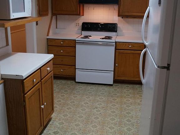 5th image of 1016 Puryear Dr #1016