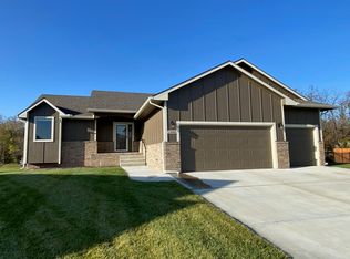 12005 E Bonita Cir, Wichita, KS 67207