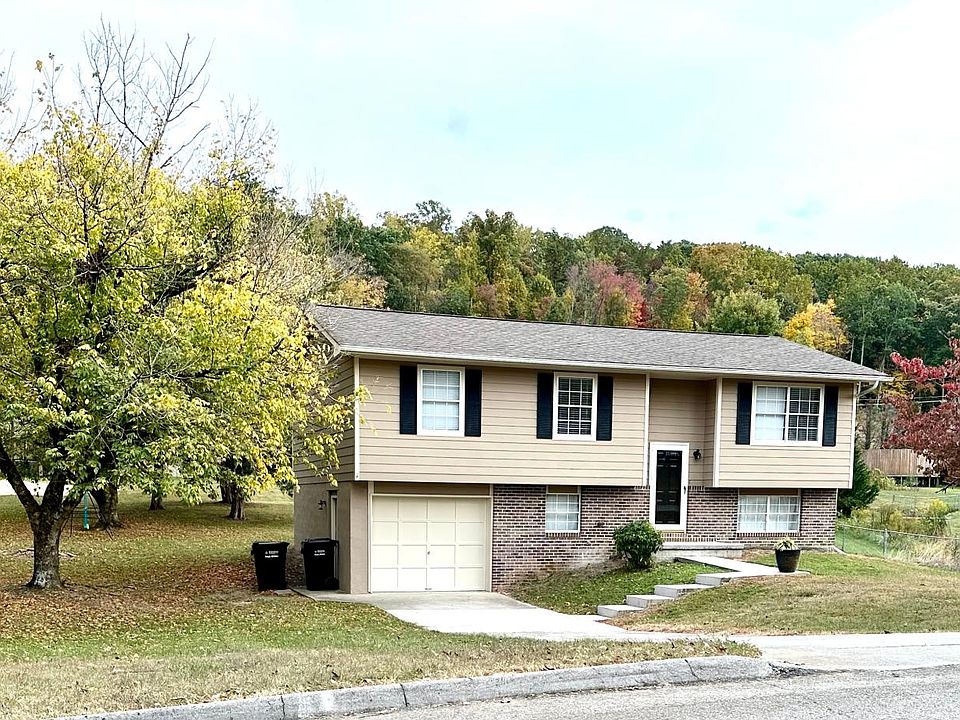 1st image of 4832 Chase Hill Dr
