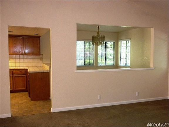 5th image of 8212 Fox Meadow Pl
