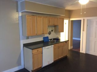 127 1/2 De Pasquale Ave APT 3, Providence, RI 02903