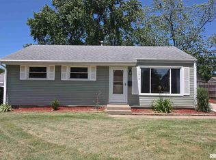 1019 Lincoln Rd, Marquette Heights, IL 61554