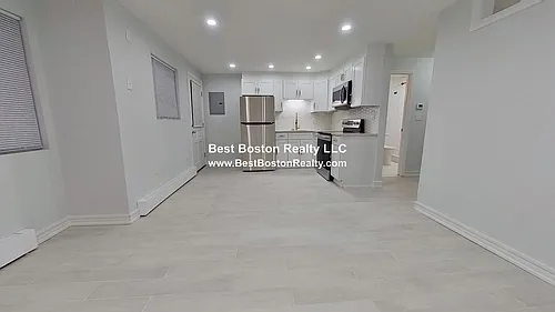 714 Winthrop Ave #203 Photo 1
