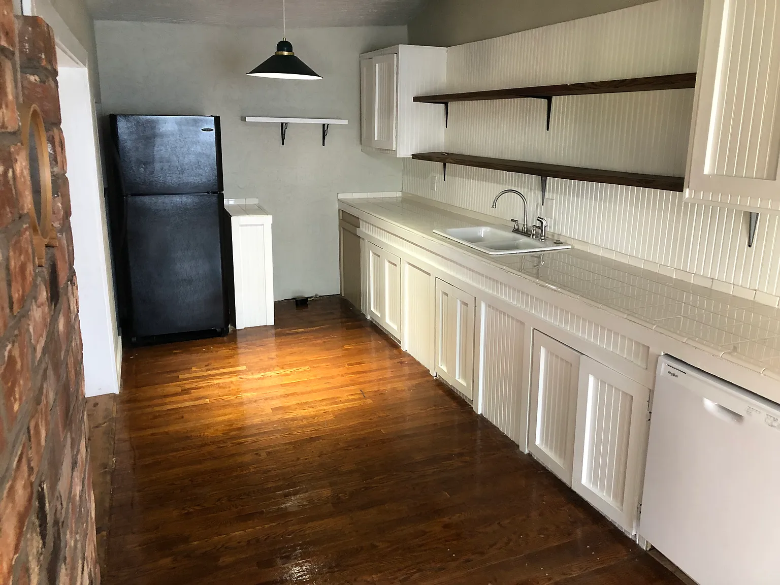 Studio, 761 sqft, $900 — Photo 4
