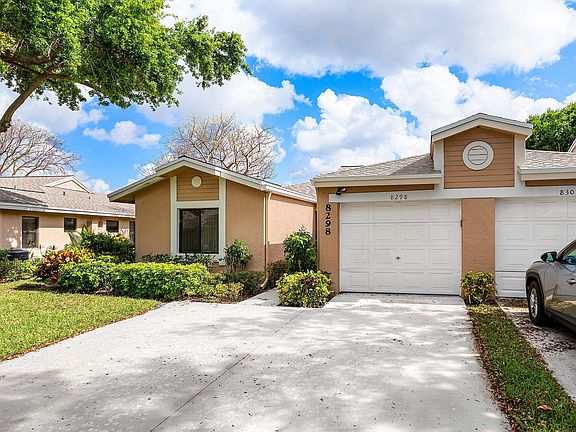 4th image of 8298 Springlake Drive