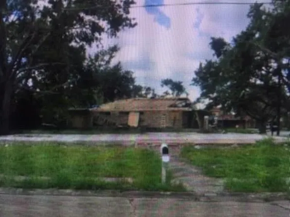 11400 Prentiss Ave, New Orleans, LA 70128