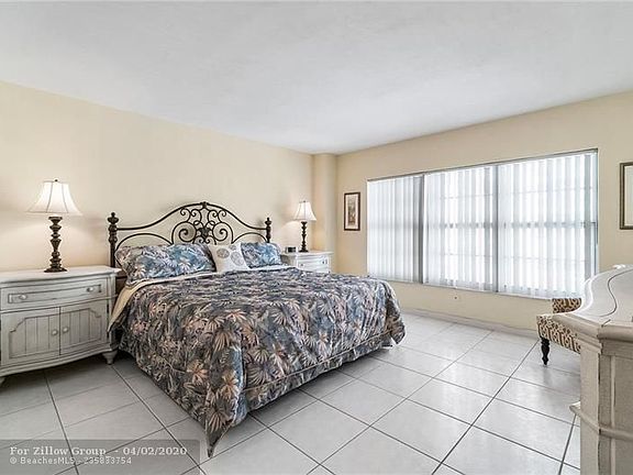 5th image of 3850 Galt Ocean Dr APT 1409