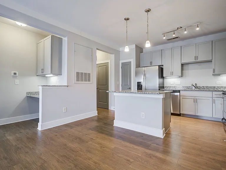 4531 Langdon Dr — Photo 41