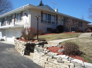 3524 Leo Ln, Racine, WI 53406