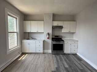 152 Inslee Pl #3, Elizabethport, NJ 07206
