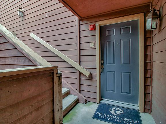 4th image of 1175 Yarwood Ct