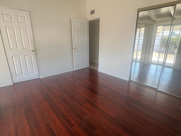 5th image of 6519 Rhea Ave