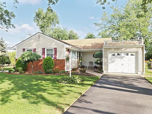 2nd image of 102 Suburban Dr