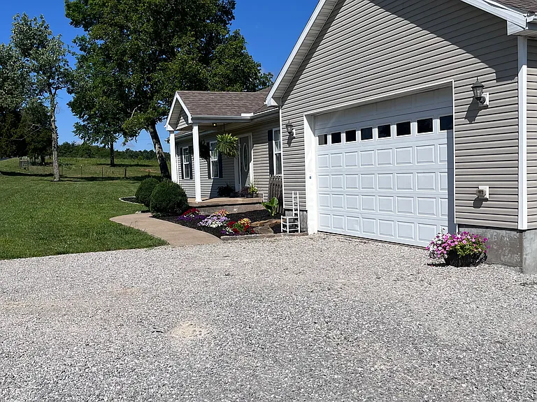 8811 Greenville Rd — Photo 3