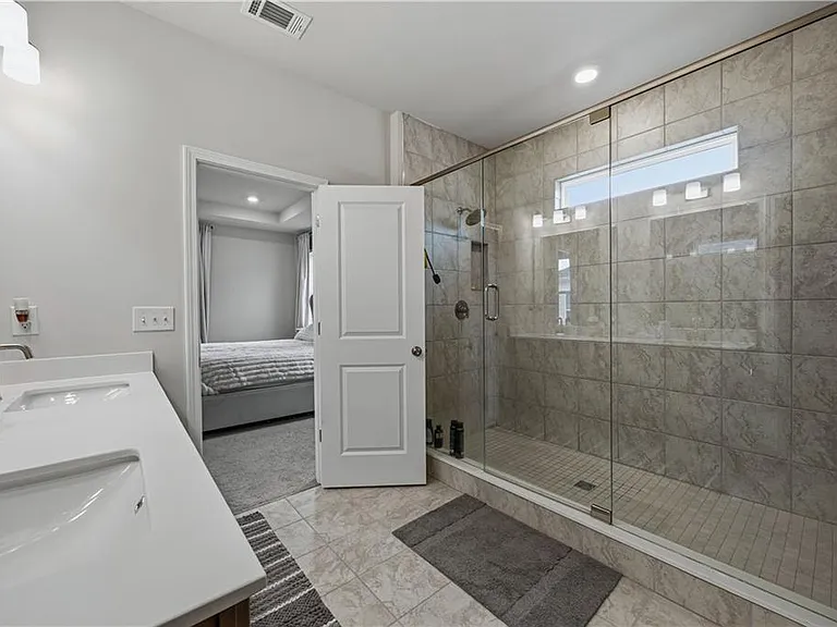 3168 Shirecrest Ln — Photo 26