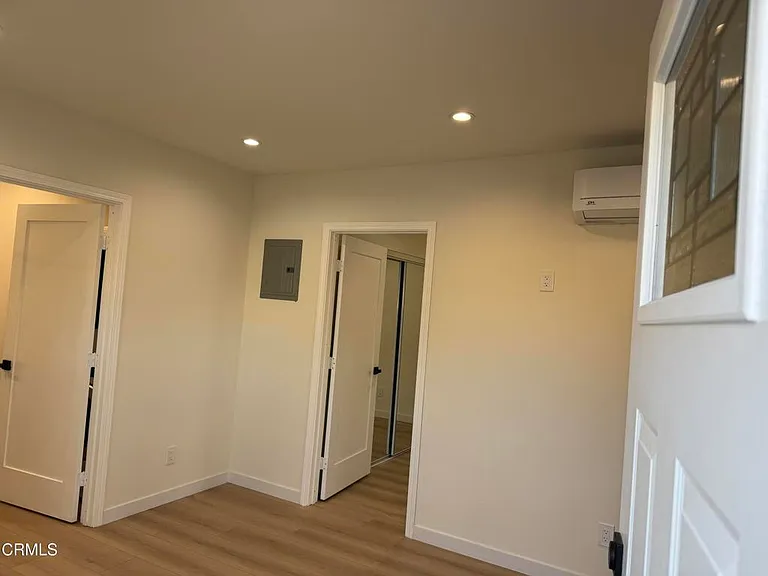 22306 Kittridge St — Photo 1