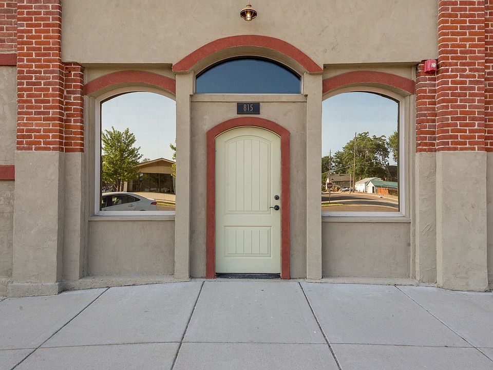 1st image of 819 1st Ave S #11406526